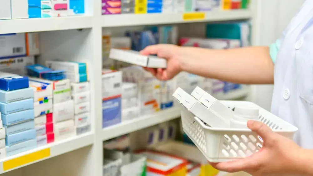 Câmara aprova venda de medicamentos em supermercados