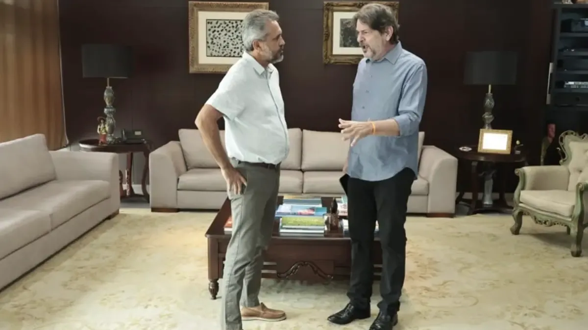 Elmano e Cid iniciam reuniões em meio à disputa entre PT e PSB por hegemonia no Ceará