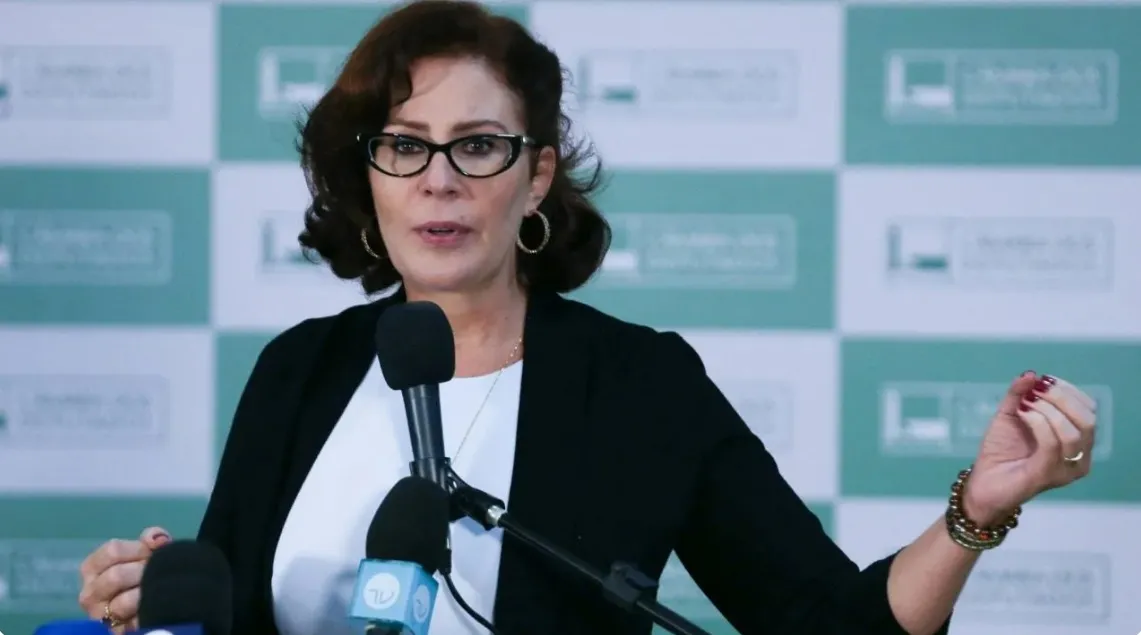 Justiça italiana decide pela extradição de Carla Zambelli