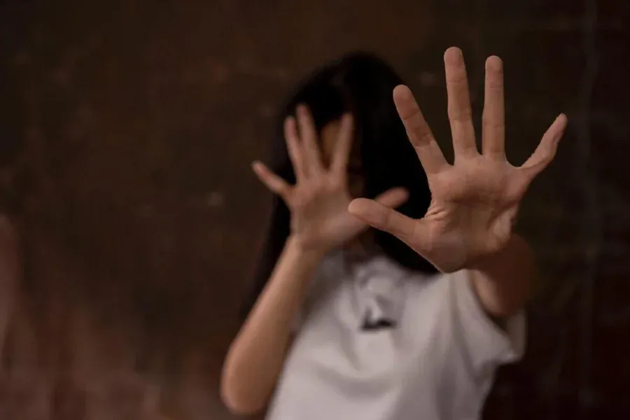Menina de 14 anos com deficiência intelectual é vítima de estupro coletivo em São Paulo
