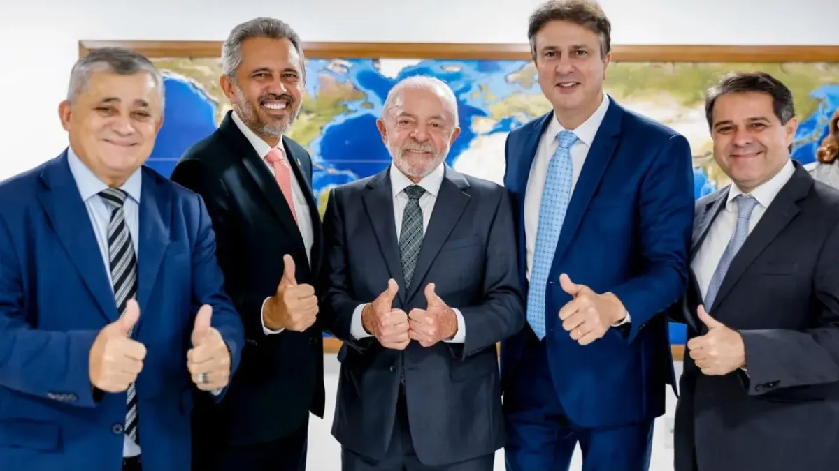 Lula recebe Camilo Santana, Elmano de Freitas e Evandro Leitão no Palácio do Planalto