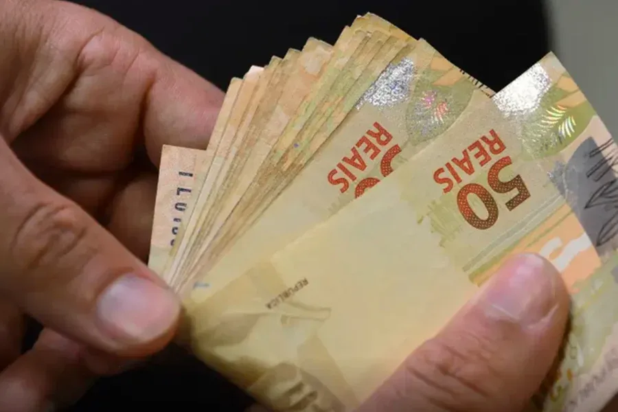 Endividamento das famílias brasileiras chega a 81,6%, maior nível da série histórica