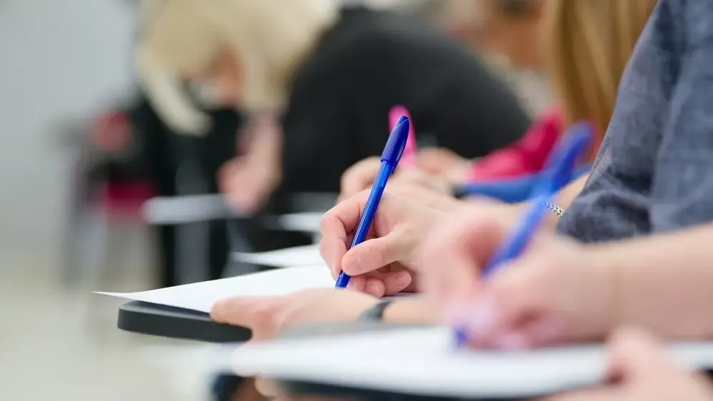Prefeitura de Fortaleza abre seleção com 25 vagas para bolsas de graduação