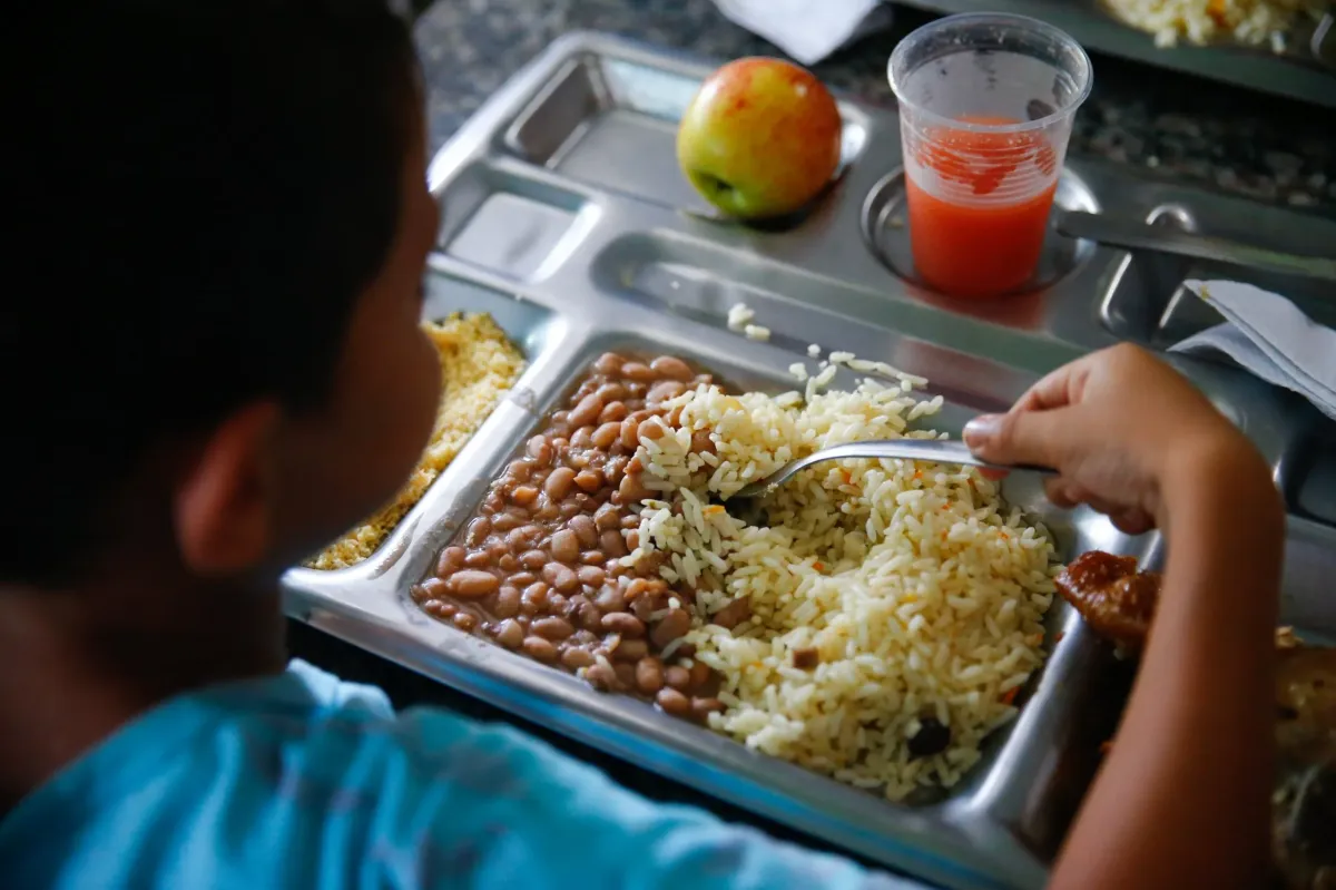 Obesidade infantil atinge 40% das crianças de até 9 anos no Ceará e acende alerta