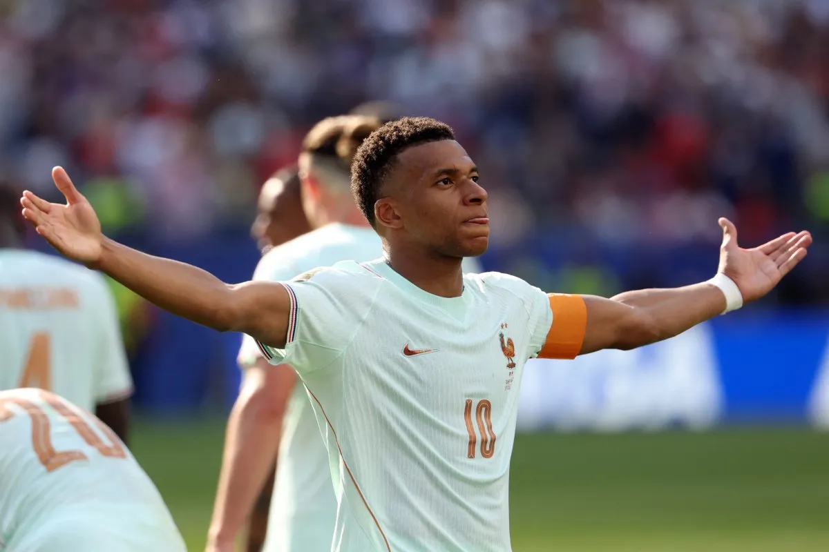 França elimina Marrocos e avança às semifinais