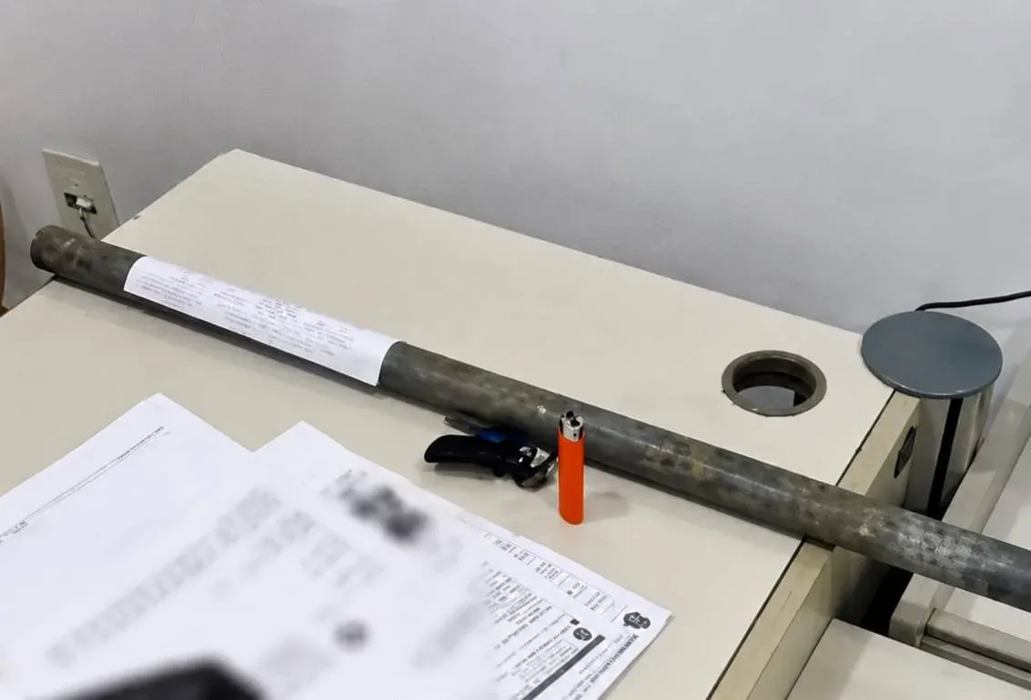 Homem é preso após tentar incendiar pizzaria com coquetel Molotov na Beira-Mar de Fortaleza