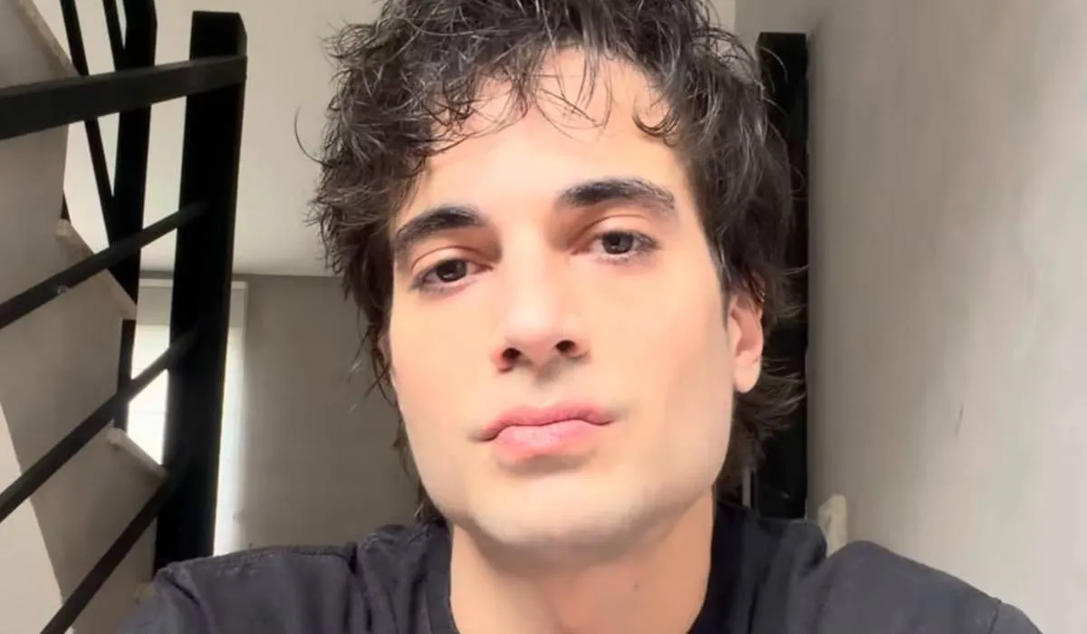 Fiuk anuncia fim da carreira musical e pega fãs de surpresa